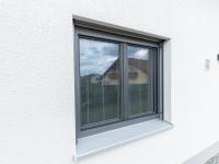 Holz-Aluminium-Fenster in anthrazit 
