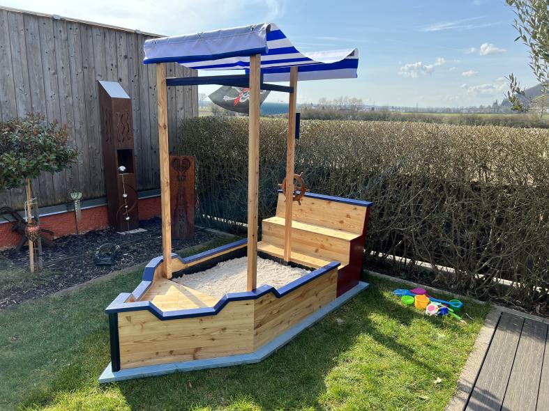 Sandkasten Schiff