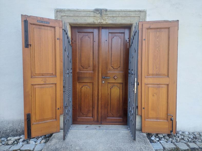 Kirchentüre neu 3